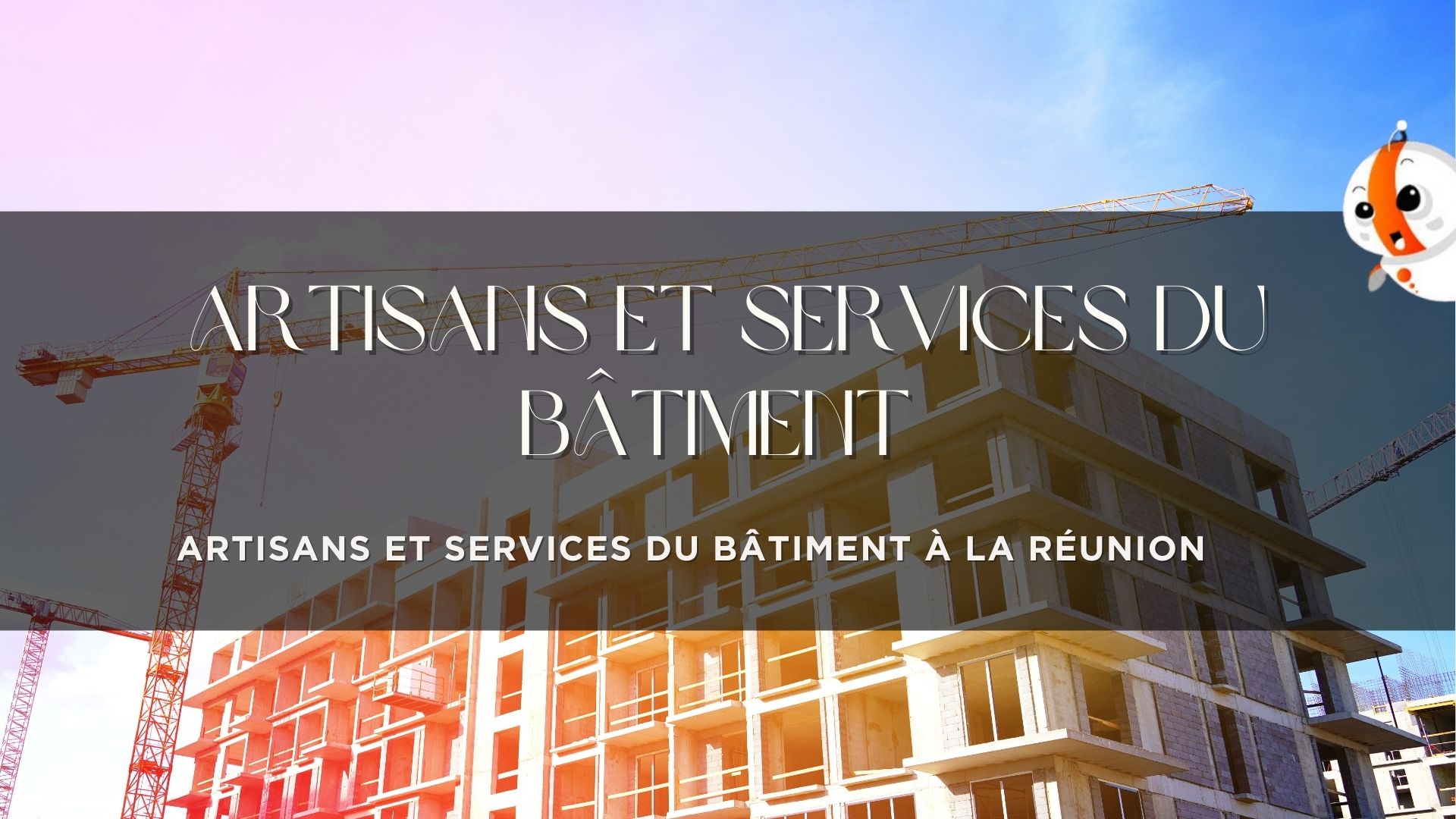 chantier de construction avec grues et immeuble en travaux